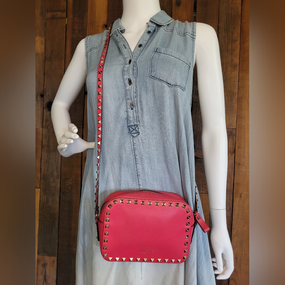 Valentino Garavani PINK RockStud Women's Leather Bag